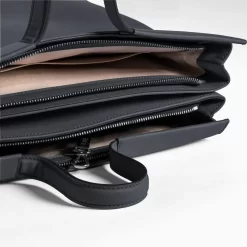 Bree Pure 13 Laptoptasche In Schwarz 7 Bree Pure 13 Laptoptasche In Schwarz -Modetaschen Geschäft compressed 422900013 TOP OFFEN 4