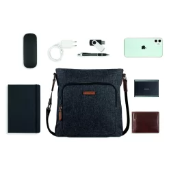 Bugatti Luce Schultertasche Grau -Modetaschen Geschäft compressed 49650049 flatlay