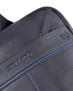 Ledertasche Mit Schulterriemen 23.5 Cm 9 Ledertasche Mit Schulterriemen 23.5 Cm -Modetaschen Geschäft compressed 8402 C001 D