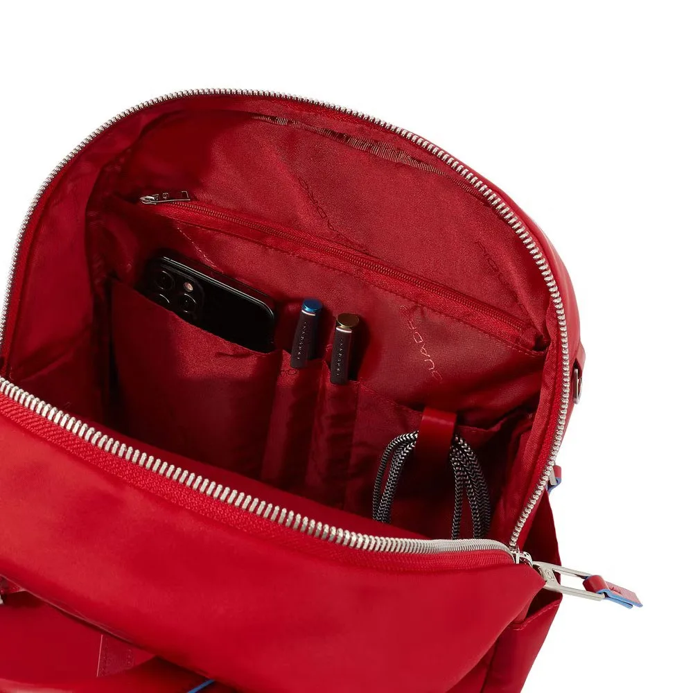 Piquadro Ryan - Laptoprucksack Aus Rezykliertem Stoff In Rot 4 Piquadro Ryan - Laptoprucksack Aus Rezykliertem Stoff In Rot – Bild 2