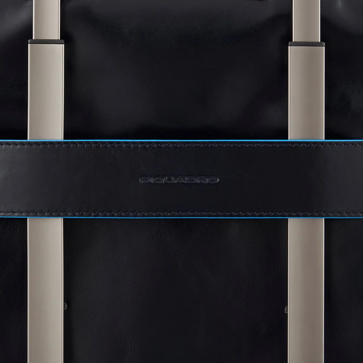 Piquadro B2 Revamp - Schmale Laptoptasche 14" Mit IPad-Halter In Nachtblau 10 Piquadro B2 Revamp - Schmale Laptoptasche 14" Mit IPad-Halter In Nachtblau – Bild 8