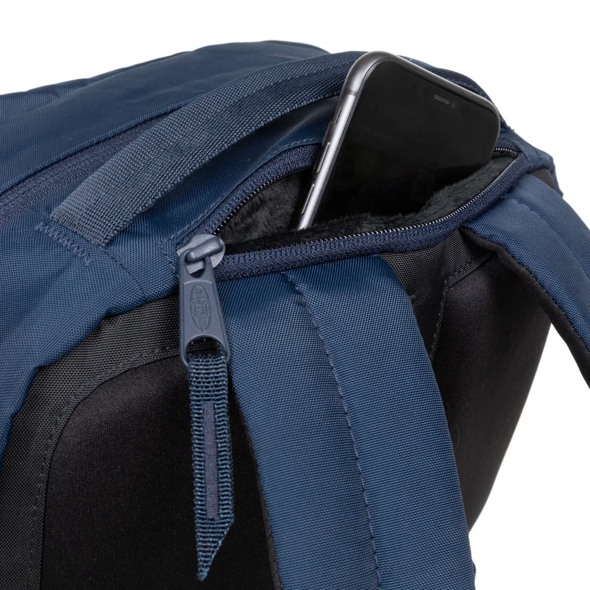 Eastpak Tecum F CNNCT F Navy 10 Eastpak Tecum F CNNCT F Navy – Bild 8