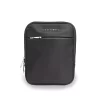 Pure - Body Bag Schwarz 2 Pure - Body Bag Schwarz -Modetaschen Geschäft compressed PURE black tasche3 front min