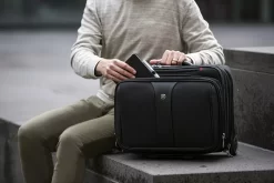 Wenger Business Trolley - Patriot In Schwarz -Modetaschen Geschäft compressed articleImages2 6 0 600662 patriot 08