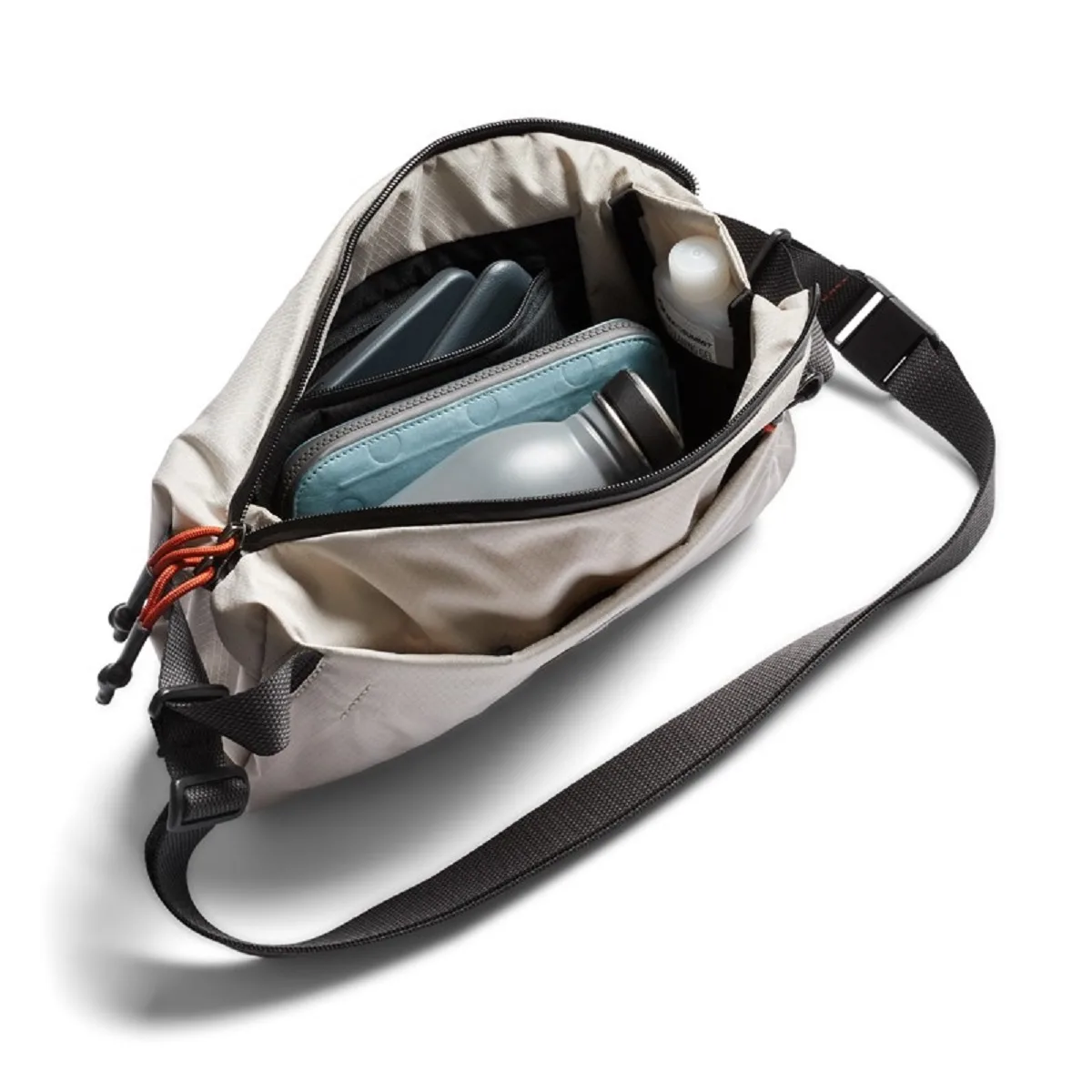 BELLROY Lite Sling Chalk 4 BELLROY Lite Sling Chalk – Bild 2